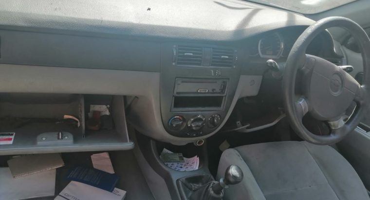 CHEV OPTRA 2007 STRIPPING FOR SPARES