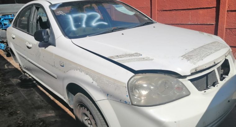 CHEV OPTRA 2007 STRIPPING FOR SPARES