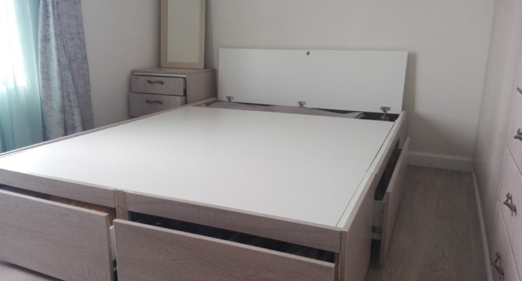 Storage bed base