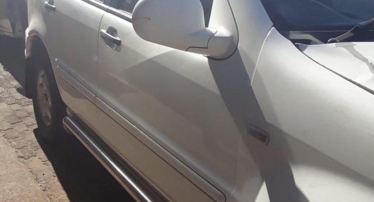 MERCEDS ML27C CDI STRIPPING FOR SPARES