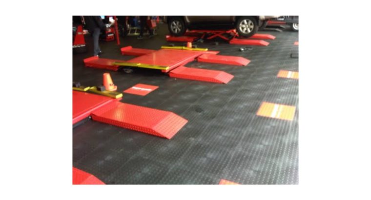 Franchised Tyre Fitment Centre in Marshalltown Joburg for sale