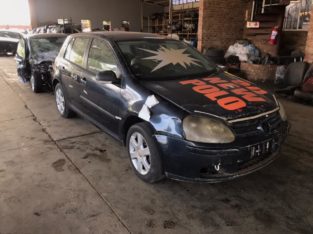 Volkswagen Golf 5 BLY 2.0 Stripping for Used Spares Parts
