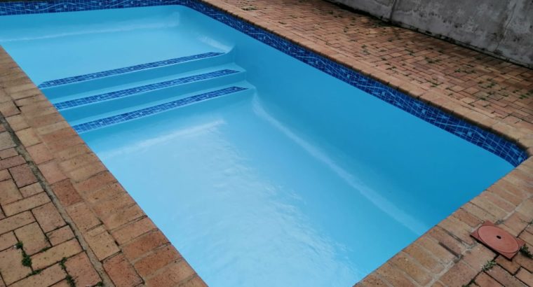 Sparkle Pools Services