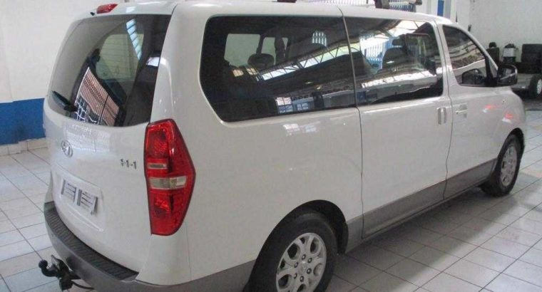2018 HUNDAI HI 2.0LITRE