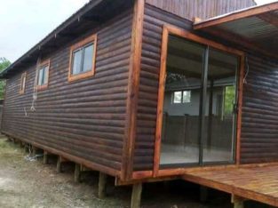 Wendy house building