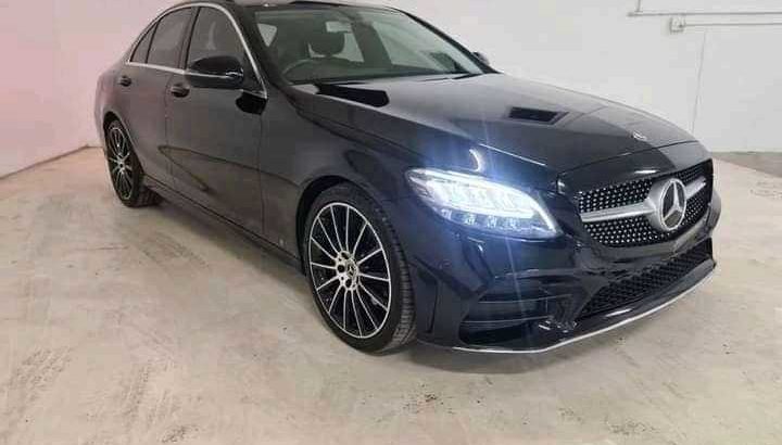 Mercedes Benz