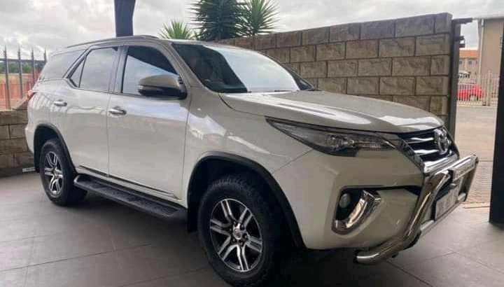 Toyota fortuner