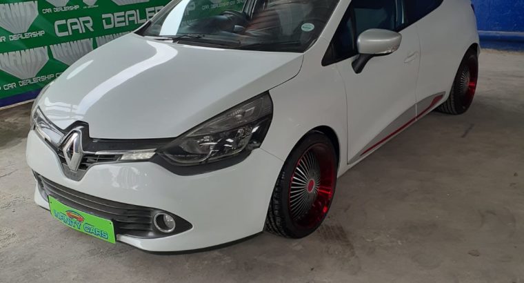 RENAULT CLIO IV 2016 MODEL