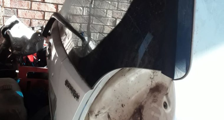 CHEV SPARK 3 STRIPPING FOR SPARES