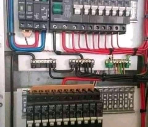 Blade electrician