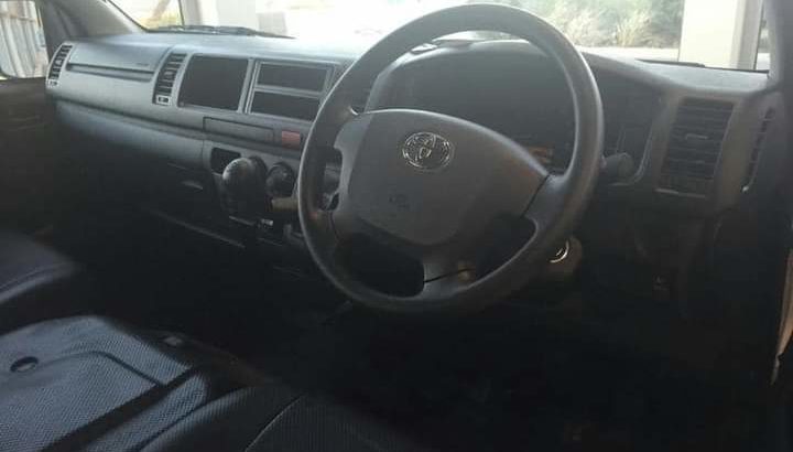 TOYOTA QUANTUM 2.5D4D SESIFIKIRE