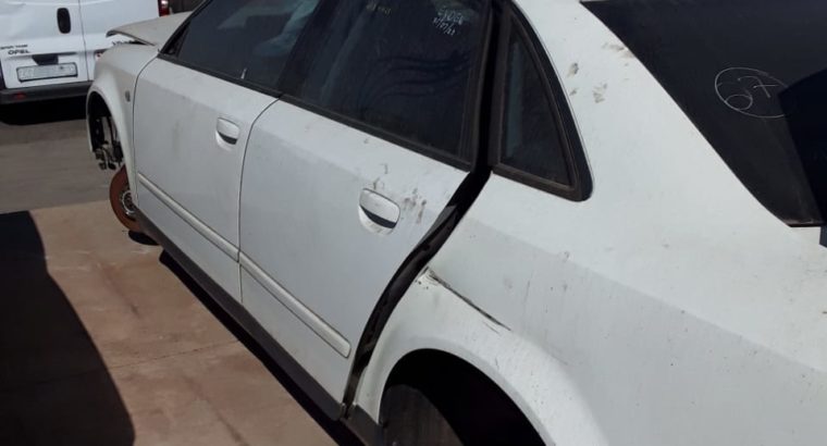 AUDI A4 1.9 TDI STRIPPING FOR SPARES