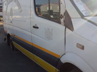 VW CRAFTER 2.5 TDI 6 SPD STRIPPING FOR SPARES