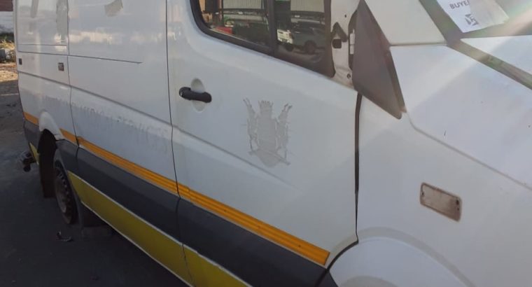 VW CRAFTER 2.5 TDI 6 SPD STRIPPING FOR SPARES