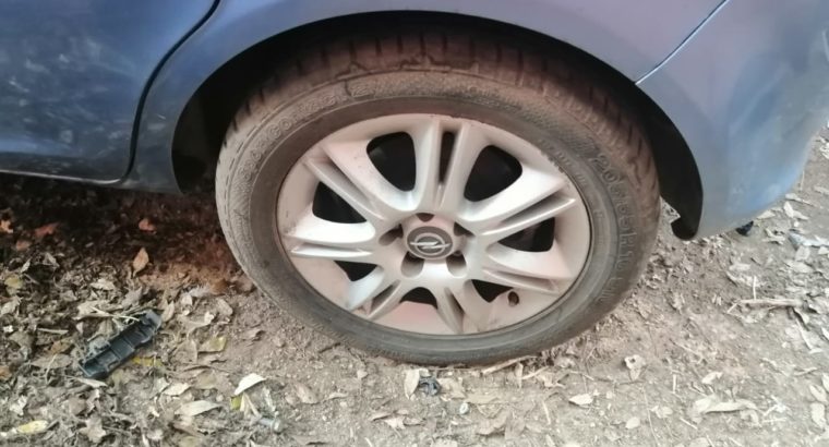 OPEL CORSA D TURBO STRIPPING FOR SPARES