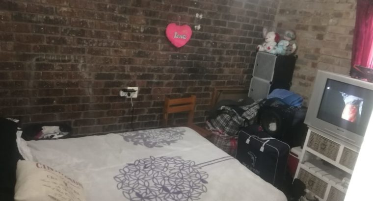 FLATLETS IMMEDIATELY AVAILABLE FOR RENT IN THE FLORIDA AREA