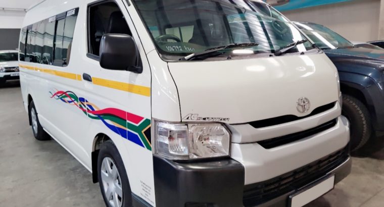 Sesfikile Toyota Quantum 2.5D-4D 16-Seater