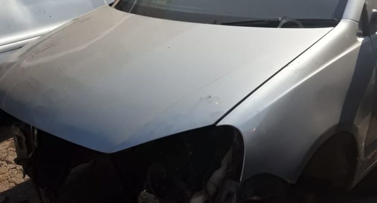 VW POLO STRIPPING FOR SPARES