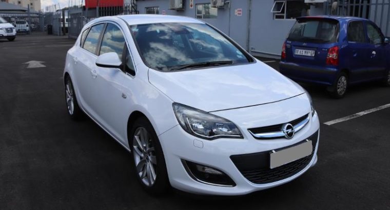 Opel Astra Hatch 1.6 Turbo Sport
