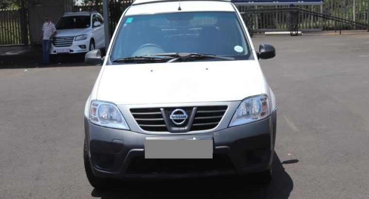 Nissan NP200 1.6i