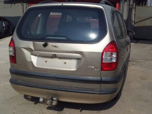 Opel Zafira 2.2 Auto stripping for spare parts