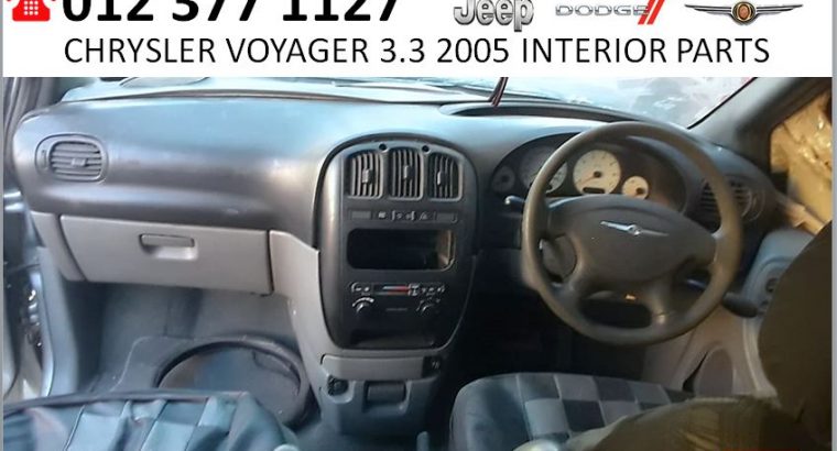 Chrysler Voyager 3.3 2005 interior spares for sale