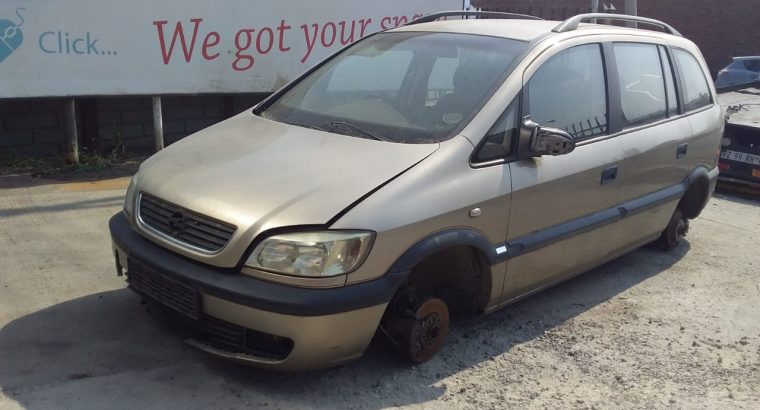 Opel Zafira 2.2 Auto stripping for spare parts