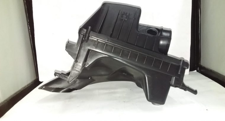 Air filter box new for sale on Opel chev suzuki