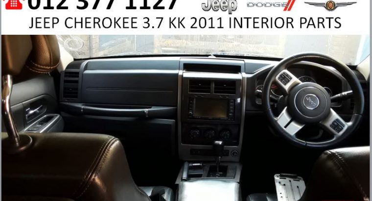 Jeep Cherokee 3.7 KK 2011 interior parts for sale