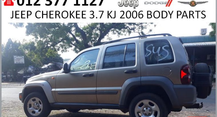 Jeep Cherokee 3.7 KJ 2006 body spares for sale