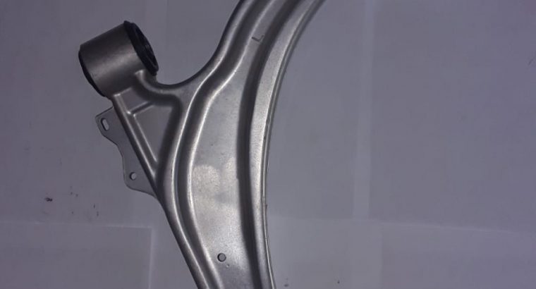 Chev Cruze control arm L/H for sale