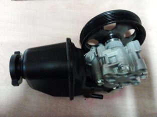Chev power steering pump FOR SALE
