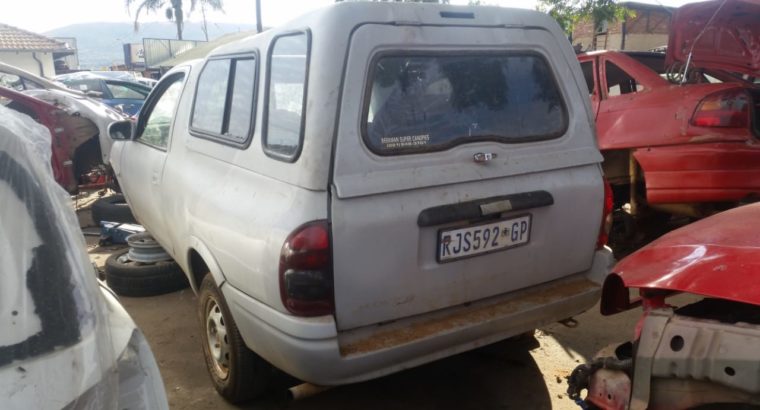 Opel Corsa B bakkie stripping for used spare parts