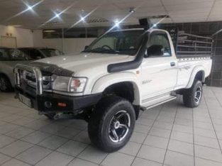 Toyota Hilux Kzte 3.0 Diesel