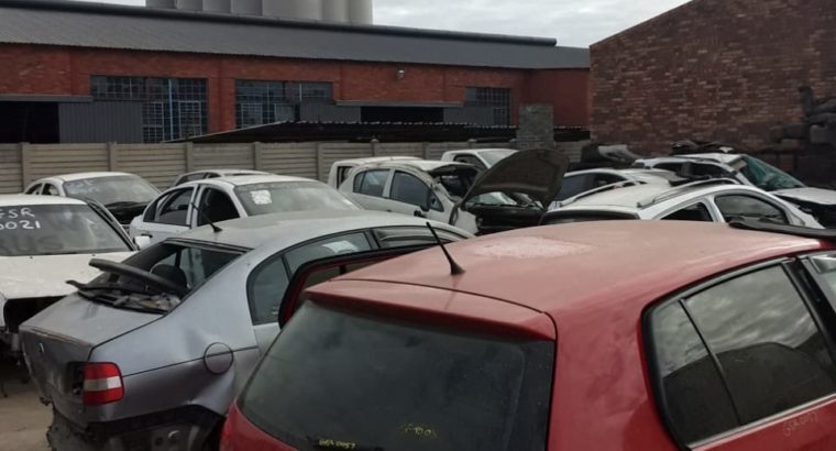 CARS STRIPPING FOR SPARES