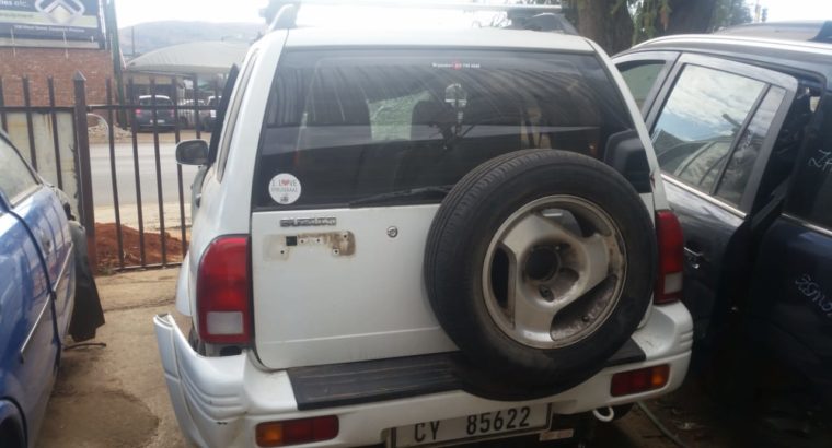 Suzuki Vitara stripping for spare parts used
