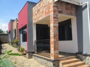 Namugongo doublerooms are available for rent@350k