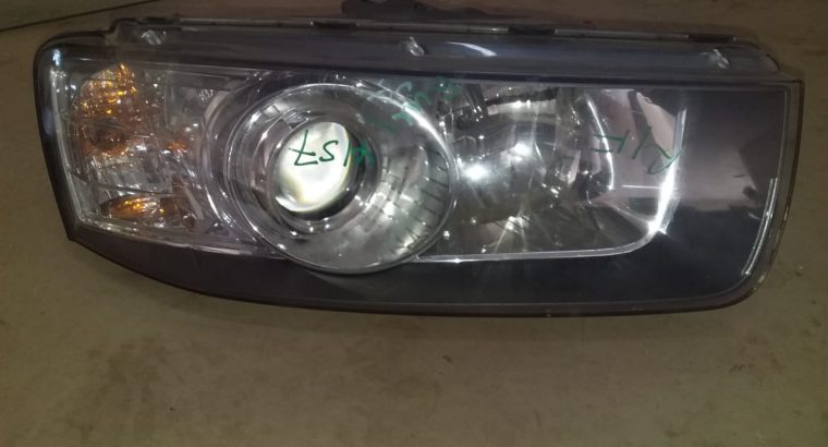 Chev Captiva headlamp for sale