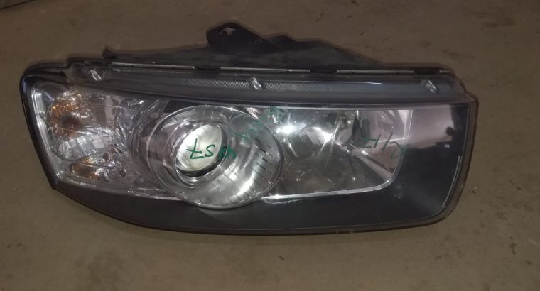 Chev Captiva headlamp for sale