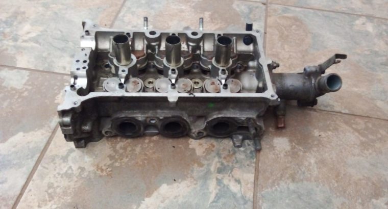 M13A Suzuki Jimny cylinder head for sale