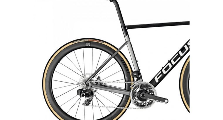 2020 FOCUS IZALCO MAX DISC 9.8 RED ETAP AXS – (World Racycles)