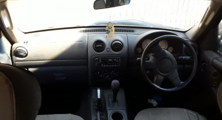 Jeep Cherokee 2.8 J 2002-2007 used spare parts for sale
