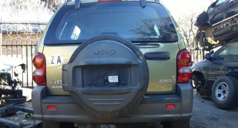 Jeep Cherokee 2.8 KJ 2002-07 used parts for sale