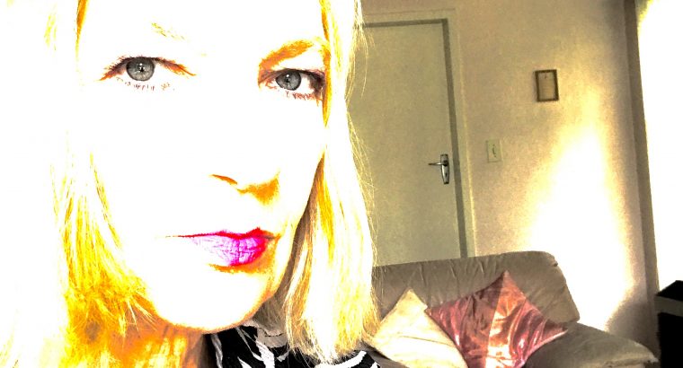 Psychologist/ relationship specialist Dr Diane Preddy 0837032588