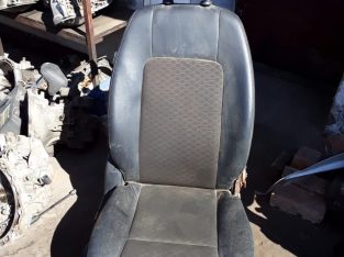 Chev Captiva front seats for sale used
