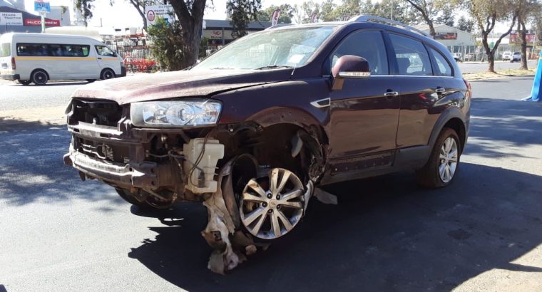 Chevrolet Captiva 2.4 Auto 2014 LE9 Stripping for Used Spares