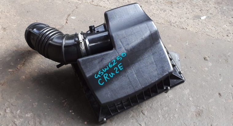 Chevrolet Cruze Used Air Filer Box & Spares