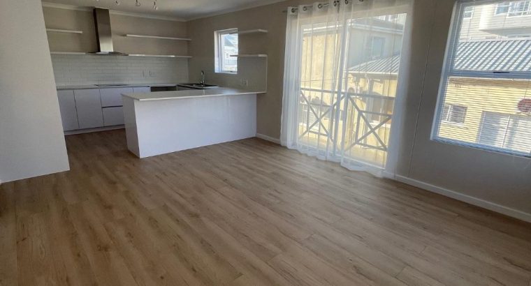 1 Bedroom Apartment / Flat to Rent in Claremont Cape Town
