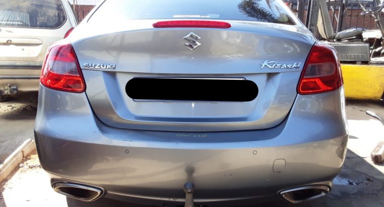 Suzuki Kizashi stripping for spares
