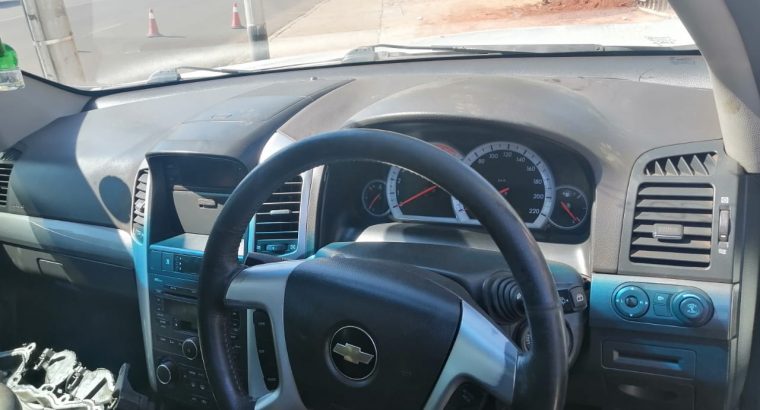 Chev Captiva 3.2 2008 Stripping for spares